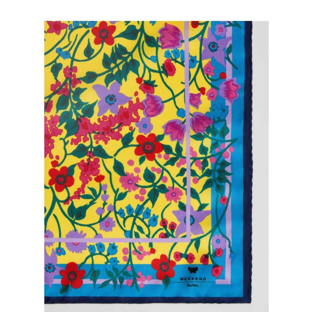 SOLD! NWOT Max Mara Weekend Label-cut Printed Silk Twin Scarf Sz:67*67cm - Picture 6 of 16